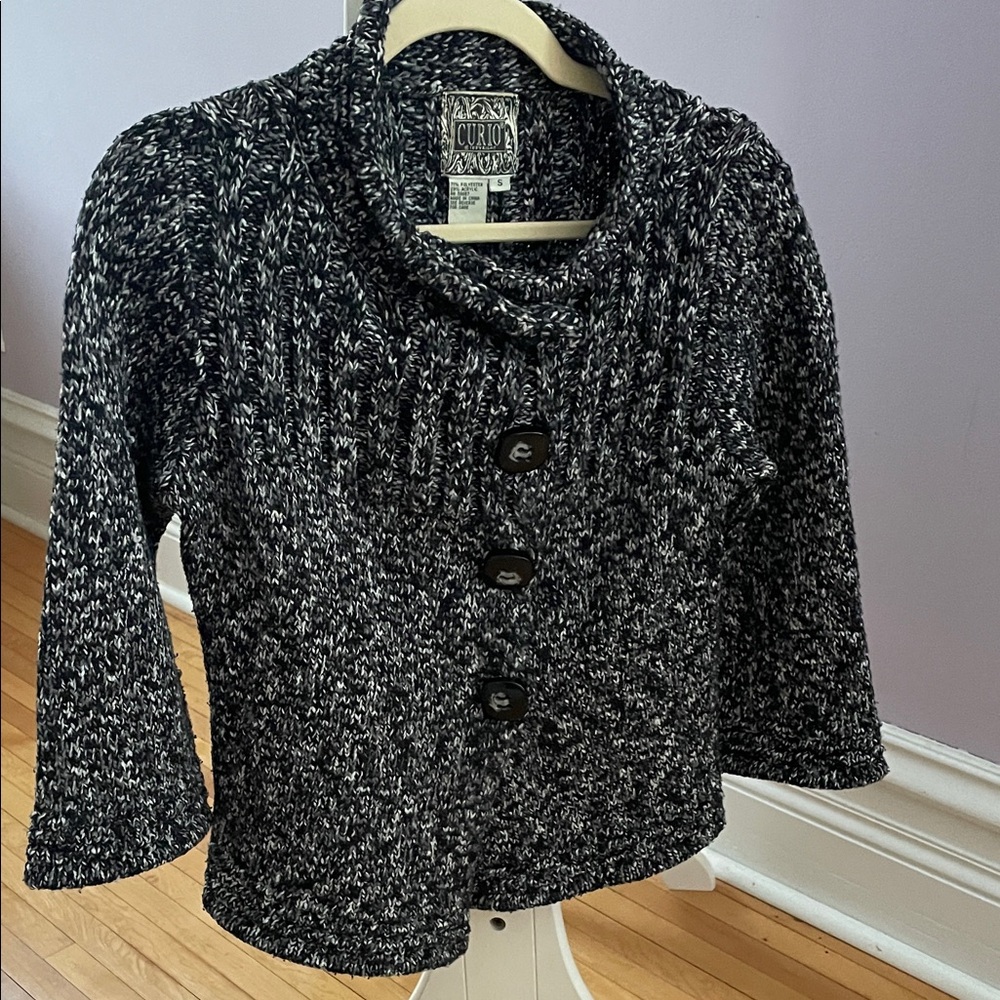 Curio Black and White Women's Sweater 3/4 sleeve, snap front, detail on back